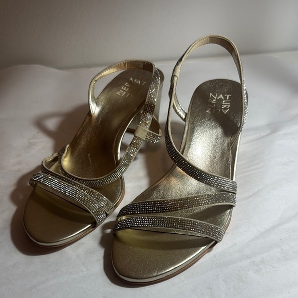 New Naturalizer Gold Strappy Women's heel Sandals 9.5 - Picture 1 of 7